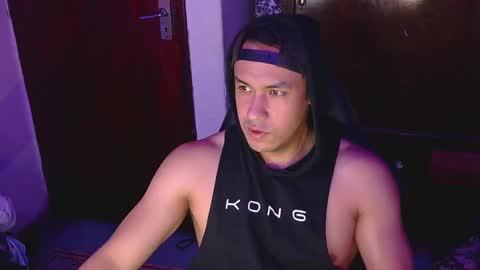Snapshot of casas_oom chatting on March 2025 04:58:02 AM      online show from March 2025 04:58:02 AM