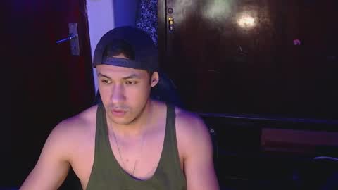Snapshot of casas_oom chatting on March 2025 05:33:01 AM      online show from March 2025 05:33:01 AM