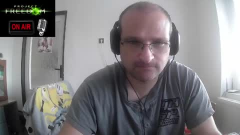 Snapshot of cascadacek chatting on April 2026 05:05:02 PM CASCADACEK online show from April 2026 05:05:02 PM