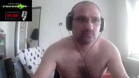 Snapshot of cascadacek chatting on April 2026 12:18:02 PM CASCADACEK online show from April 2026 12:18:02 PM