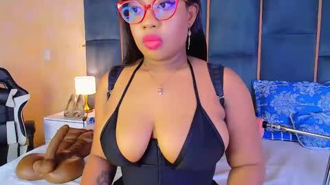 Casey online show from October 2025 12:39:02 PM