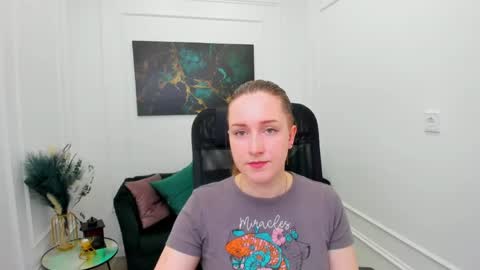 Snapshot of caseyterini chatting on April 2026 04:12:01 AM Casey online show from April 2026 04:12:01 AM