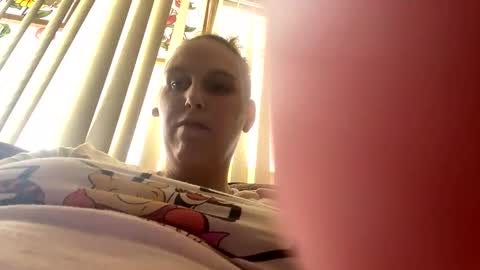 Snapshot of cashcoupllle chatting on September 2025 07:28:01 PM Cash Couple online show from September 2025 07:28:01 PM