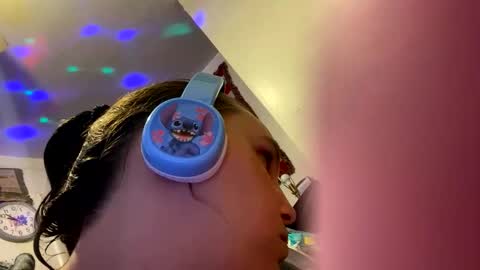 Snapshot of cashcoupllle chatting on October 2025 09:59:02 PM Cash Couple online show from October 2025 09:59:02 PM