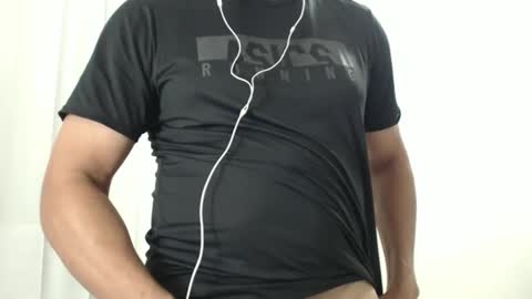 cashmastermuscle77 online show from February 2025 08:31:01 PM