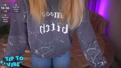 Snapshot of cassandragood chatting on March 2025 09:08:02 PM Lena online show from March 2025 09:08:02 PM