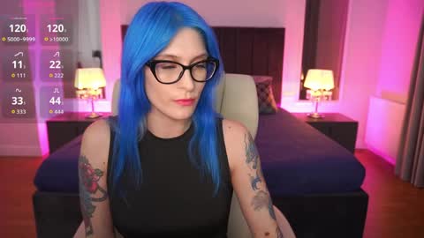 Cassandra online show from May 2026 09:20:01 PM