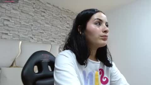 casse_tay online show from November 2025 03:05:02 AM