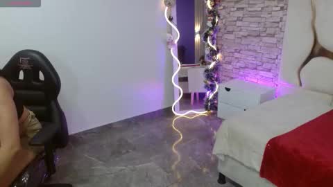 casse_tay online show from December 2025 03:15:01 AM