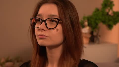 Cassie online show from April 2026 03:44:01 PM