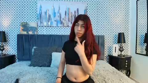 Snapshot of cassie_bloom chatting on March 2025 04:12:02 AM cassie_bloom online show from March 2025 04:12:02 AM
