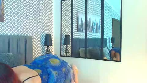 Snapshot of cassie_bloom chatting on September 2025 04:01:01 AM cassie_bloom online show from September 2025 04:01:01 AM