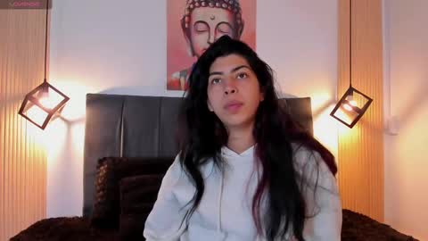 cassie_bloom online show from November 2025 09:35:01 PM