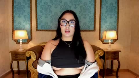 C  Cassie ONLINE  GTM -5 730  1400 online show from May 2026 12:24:01 PM