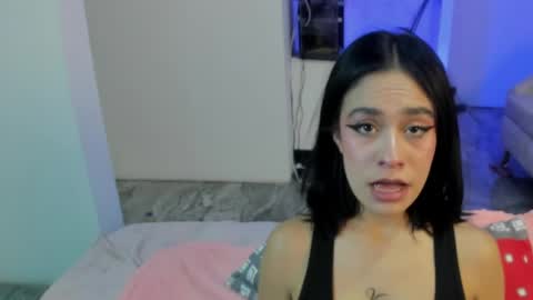 Snapshot of cassie_jones1 chatting on April 2026 08:18:01 PM Cassie Jones online show from April 2026 08:18:01 PM