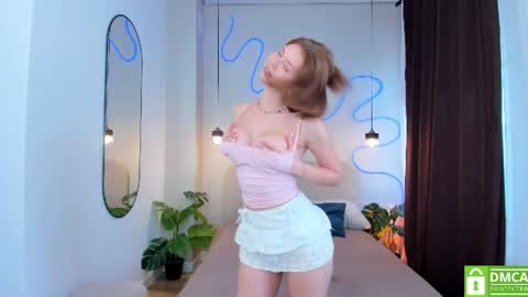 Hello my name is Cassie and my friend Nilo is also here online show from July 2026 07:52:01 AM