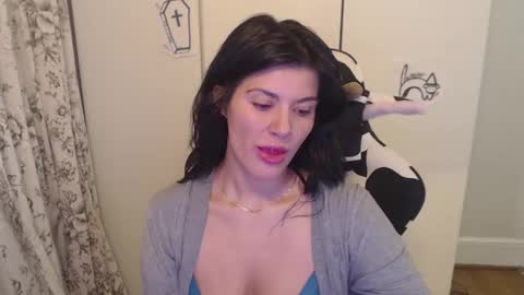 cassiealvarez online show from October 2025 12:52:01 AM