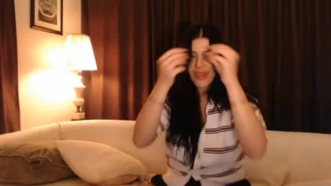 cassiealvarez online show from June 2026 01:32:01 AM