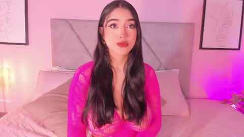 Cassie Carters online show from June 2026 12:20:01 PM