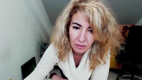 CassieJonas online show from January 2025 02:31:02 AM