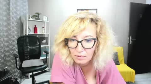 CassieJonas online show from July 2026 02:47:01 AM