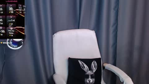 Cassie online show from January 2025 05:24:02 PM