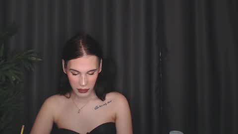 Cassie online show from May 2026 01:42:02 PM