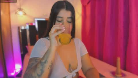  Cassie Stevens  online show from April 2026 02:12:02 AM