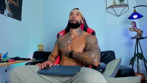 Snapshot of casticatheking chatting on February 2025 10:00:02 PM Matheo Brown online show from February 2025 10:00:02 PM