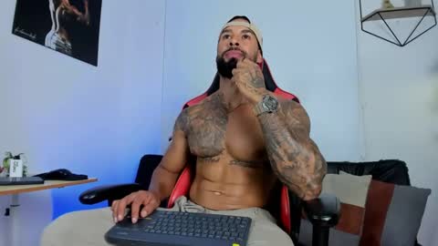 Snapshot of casticatheking chatting on March 2025 02:36:01 AM Matheo Brown online show from March 2025 02:36:01 AM