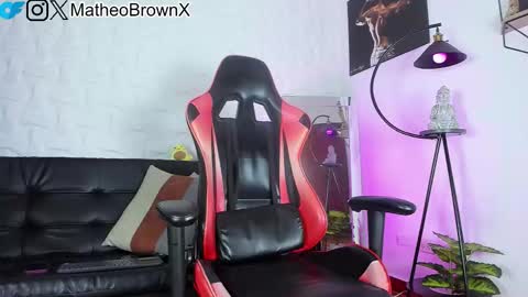 Snapshot of casticatheking chatting on September 2025 04:06:01 AM Matheo Brown online show from September 2025 04:06:01 AM