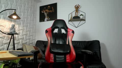 Matheo Brown online show from March 2026 08:04:01 PM