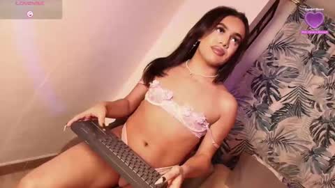 catalina online show from November 2025 11:41:01 PM