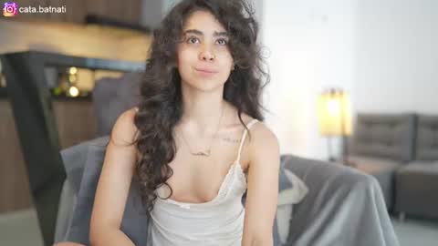 Snapshot of cata_batnati chatting on June 2026 02:18:02 PM Catalina online show from June 2026 02:18:02 PM