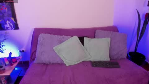 Cata green model independient online show from May 2026 06:48:02 PM