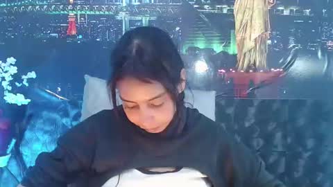 Snapshot of catalella_ar chatting on July 2026 03:37:01 AM Queen Catalella online show from July 2026 03:37:01 AM
