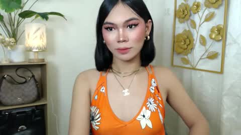 CatalenaX online show from September 2025 04:23:02 PM