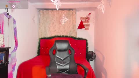 Flor....... online show from December 2024 03:40:02 AM