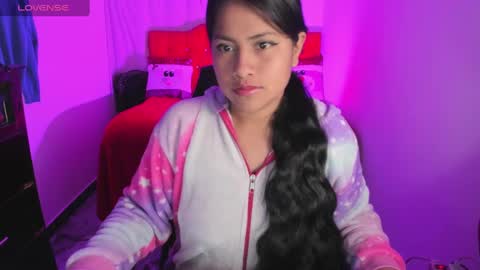 Flor....... online show from December 2024 10:44:02 AM