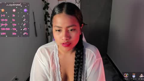 Flor....... online show from February 2025 10:18:02 PM