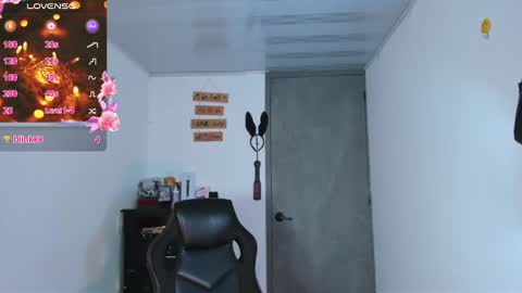 Flor....... online show from March 2025 01:47:01 AM