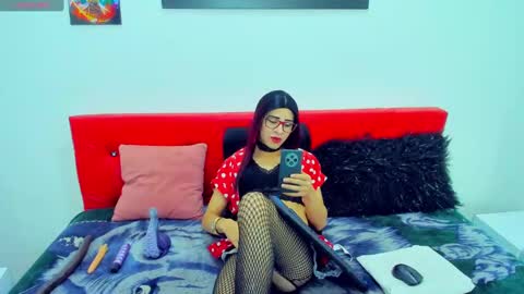 Snapshot of cataliinacastro chatting on October 2025 06:51:01 PM catalina online show from October 2025 06:51:01 PM