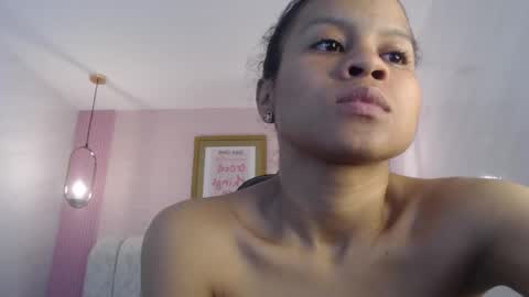 Catalina  online show from January 2026 01:10:02 AM