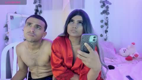 Cata y Roger online show from November 2025 04:32:02 AM