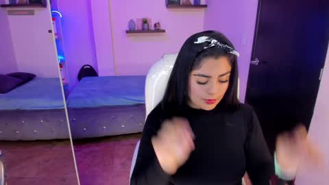 Snapshot of catalina_naughtyy chatting on December 2024 09:16:01 PM Catalina online show from December 2024 09:16:01 PM