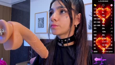 Catalina online show from December 2024 01:58:02 AM