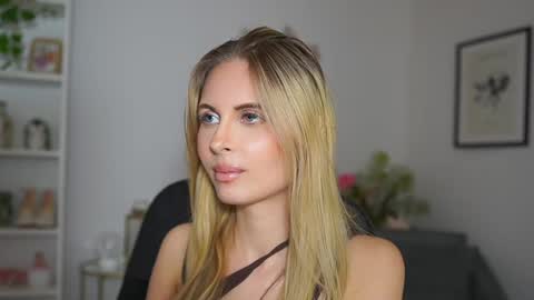 catecrago  online show from March 2025 06:34:01 PM