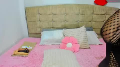 catherine_and_tara online show from July 2026 02:07:01 AM