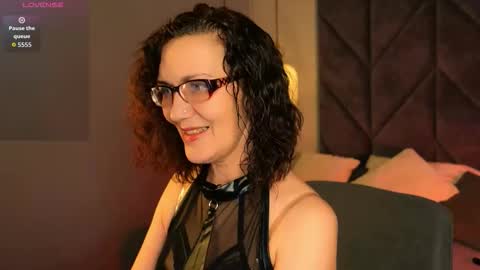 Snapshot of catherine_wisp chatting on February 2026 01:51:01 PM Catherine online show from February 2026 01:51:01 PM