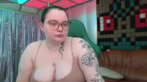 Snapshot of catherineclaire chatting on May 2026 11:06:01 AM catherineclaire online show from May 2026 11:06:01 AM